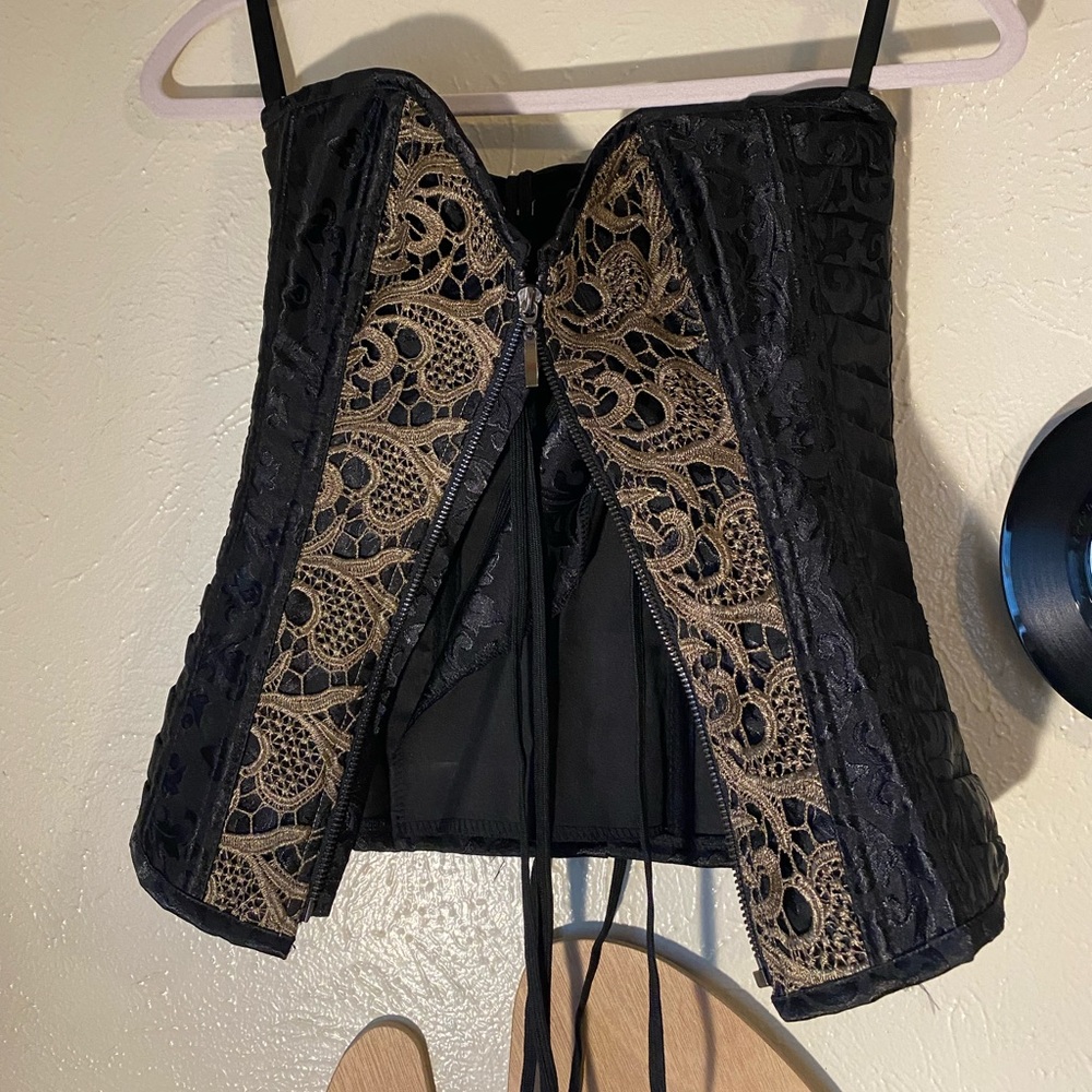 Small steampunk corset with tight fit